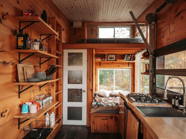Mica Cabin, Tiny Cabin
