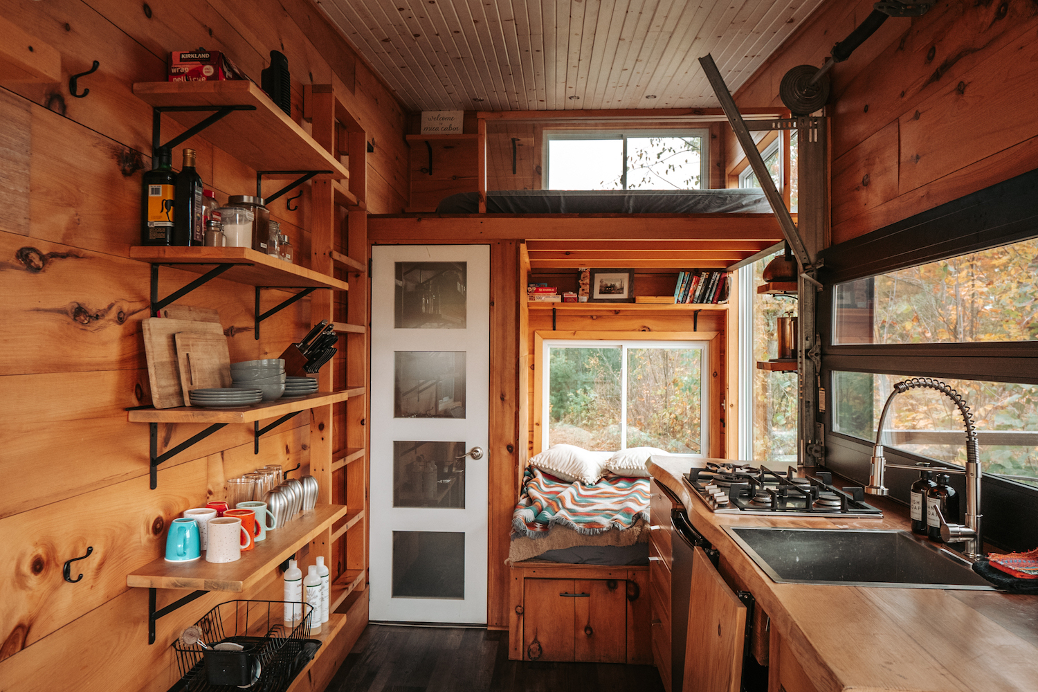 Mica Cabin, Tiny Cabin