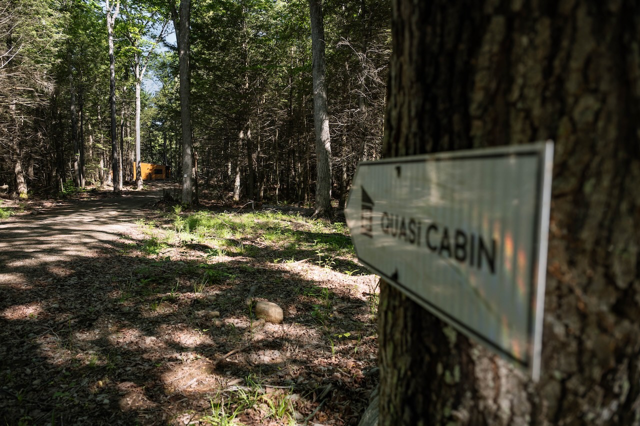 Quasi Cabin Road to Cabin